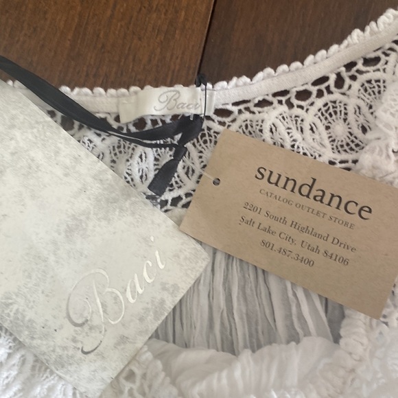 Baci Sundance White Lace Shoulder Bat Sleeve Top Size - Picture 6 of 10